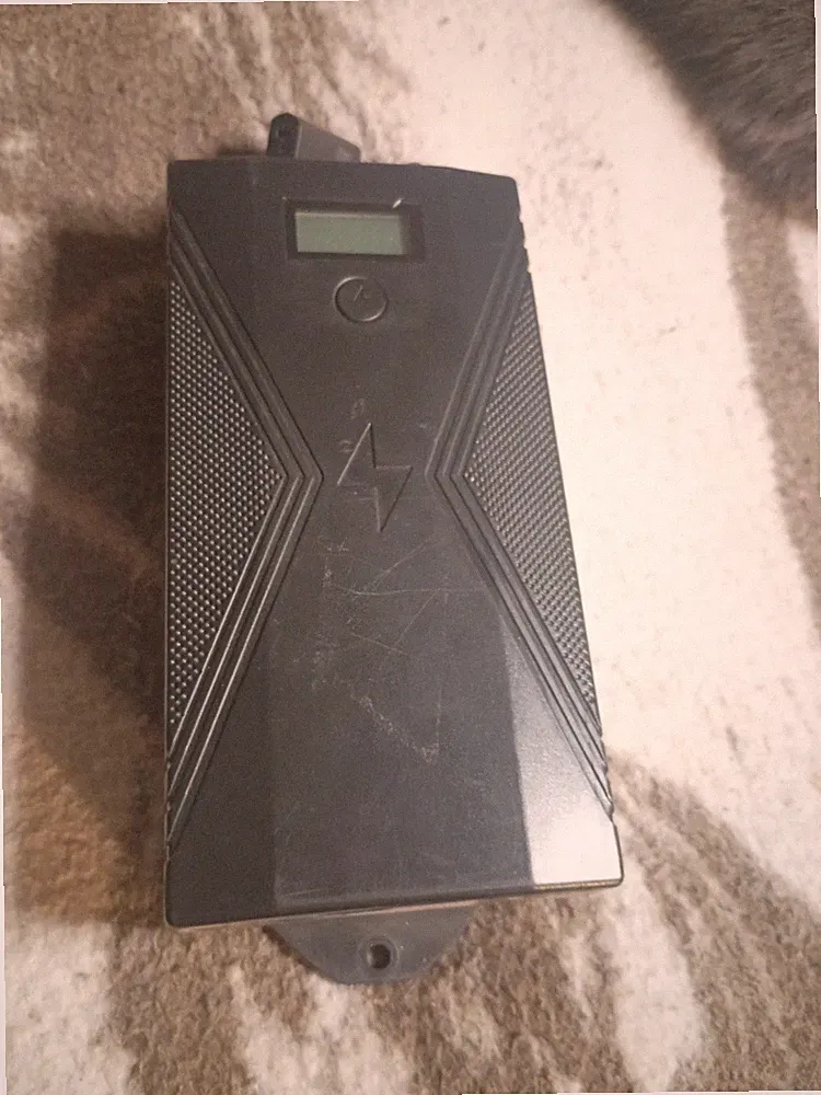FURNITURE RECLINER CHAIR BATTERY FOOAO